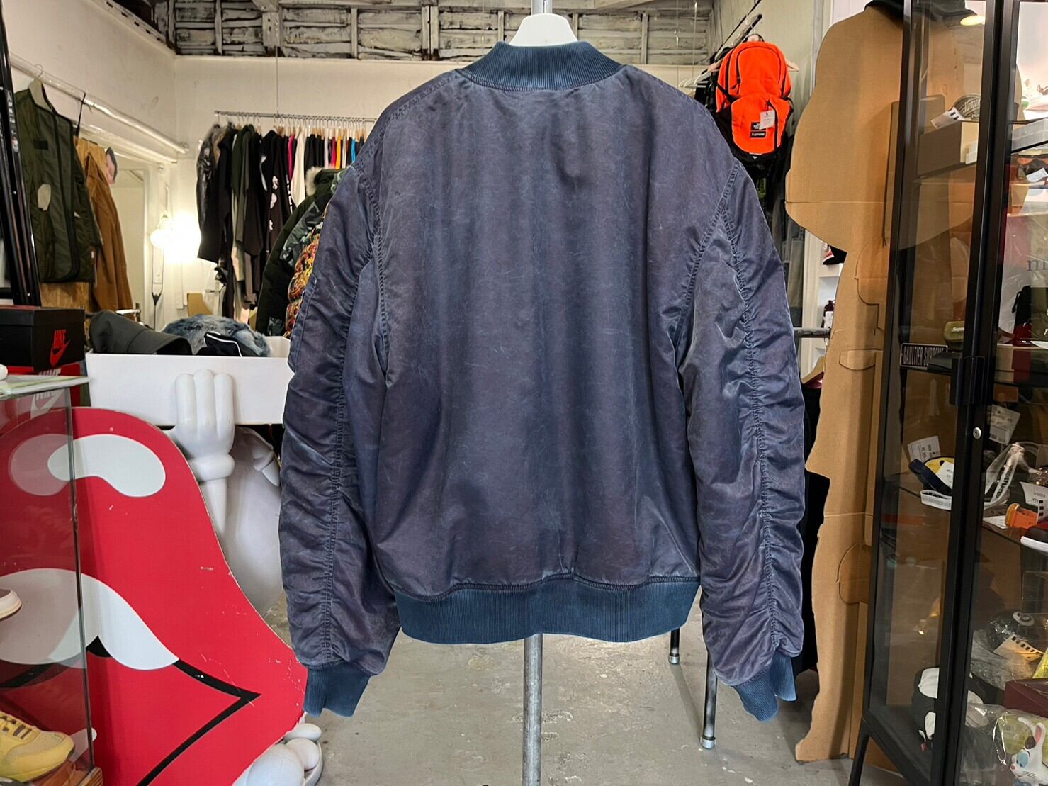 STUSSY DYED NYLON BOMBER JACKET NAVY XL 81735 | BRAND BUYERS OSAKA