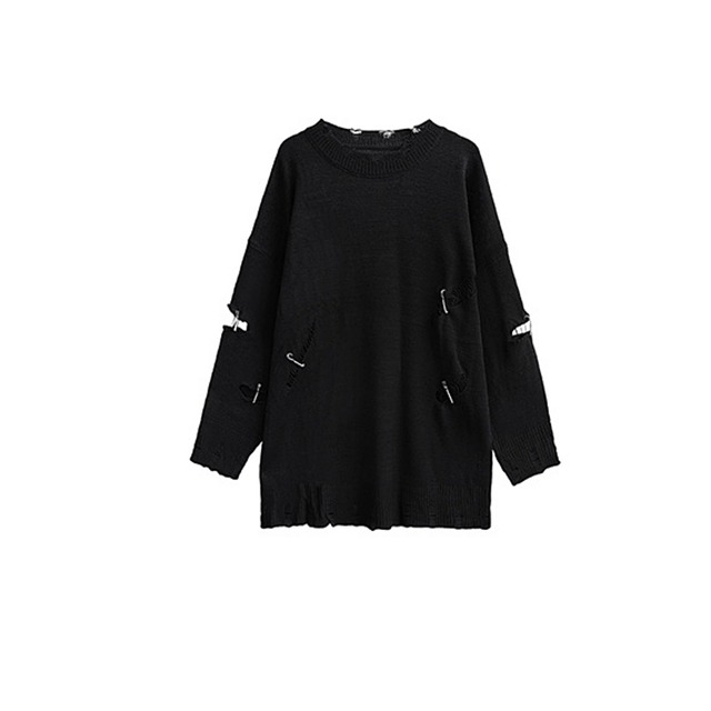 Damaged pin knit C0177