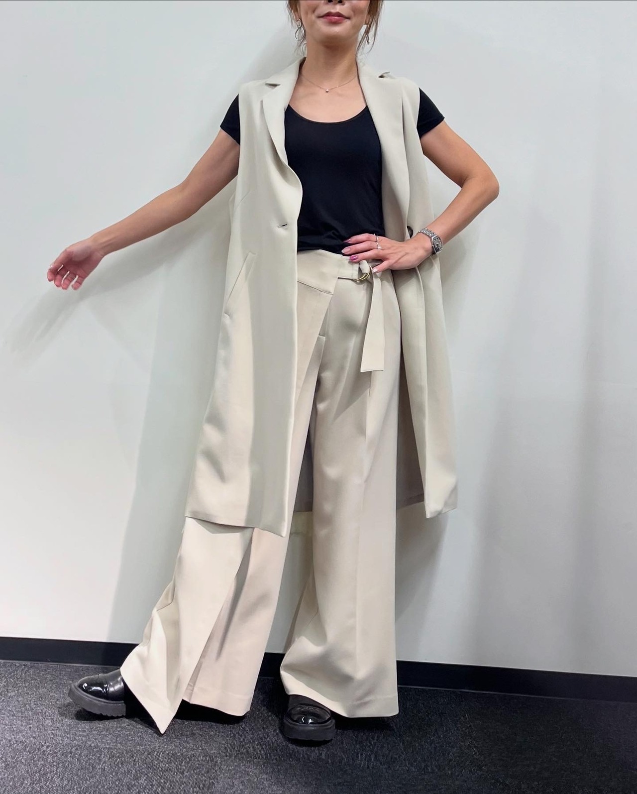 リズレイ　RISLEY risley　バックプリーツフリル取り外しジレ