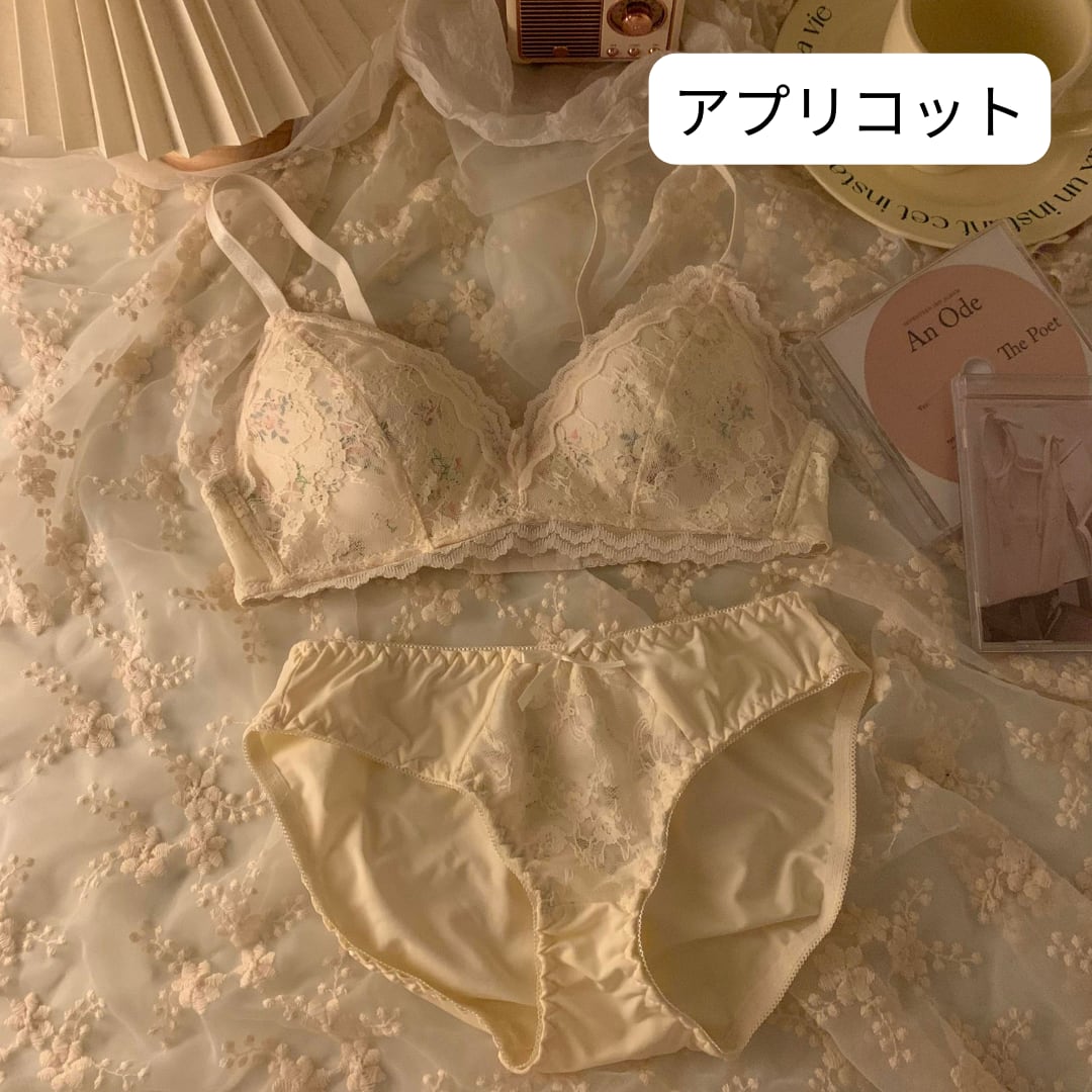 シンプルだから色っぽさが引き立つ♪ レース フラワー ブラジャー