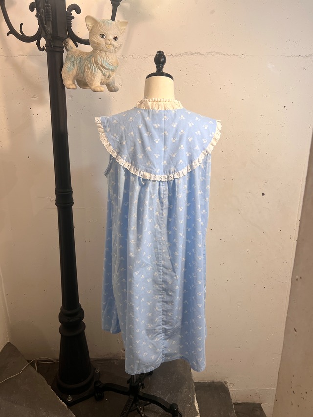 80's Lanz of Salzburg flower dot blue dress