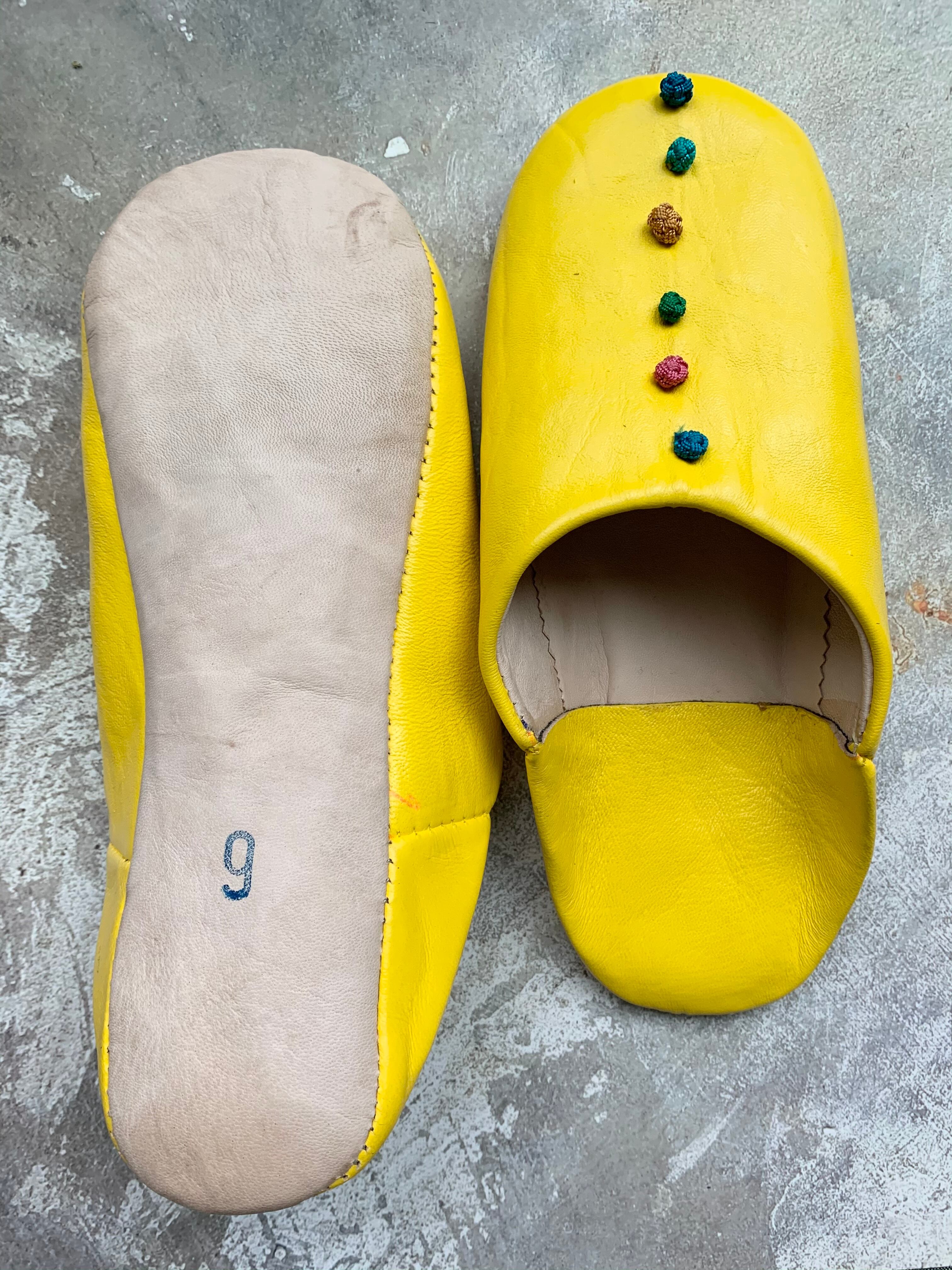 モロッコボタンバブーシュ(イエロー)