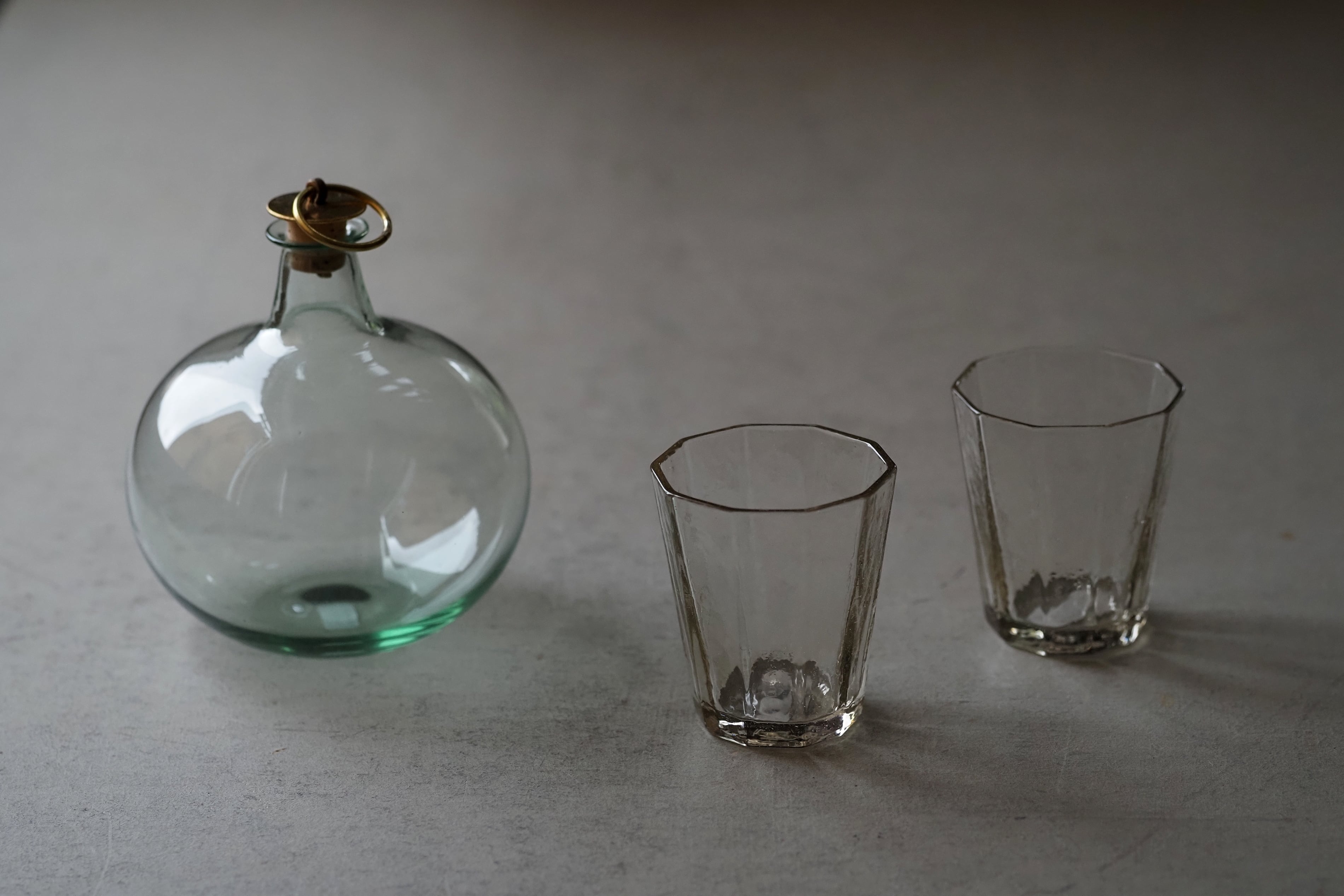 津田清和 22. 十角酒杯 | 陶屋なづな