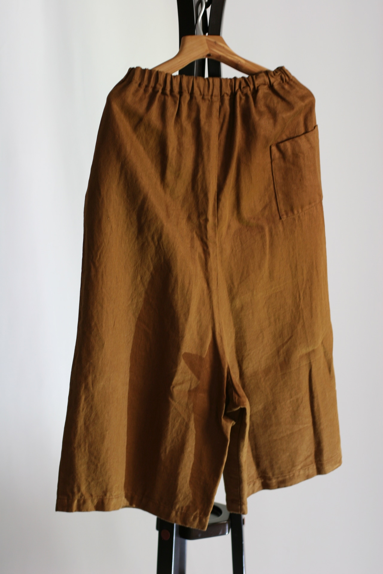 【Vlas Blomme】ライトリネンツイル ペンギンパンツ / Camel Brown(13525073)
