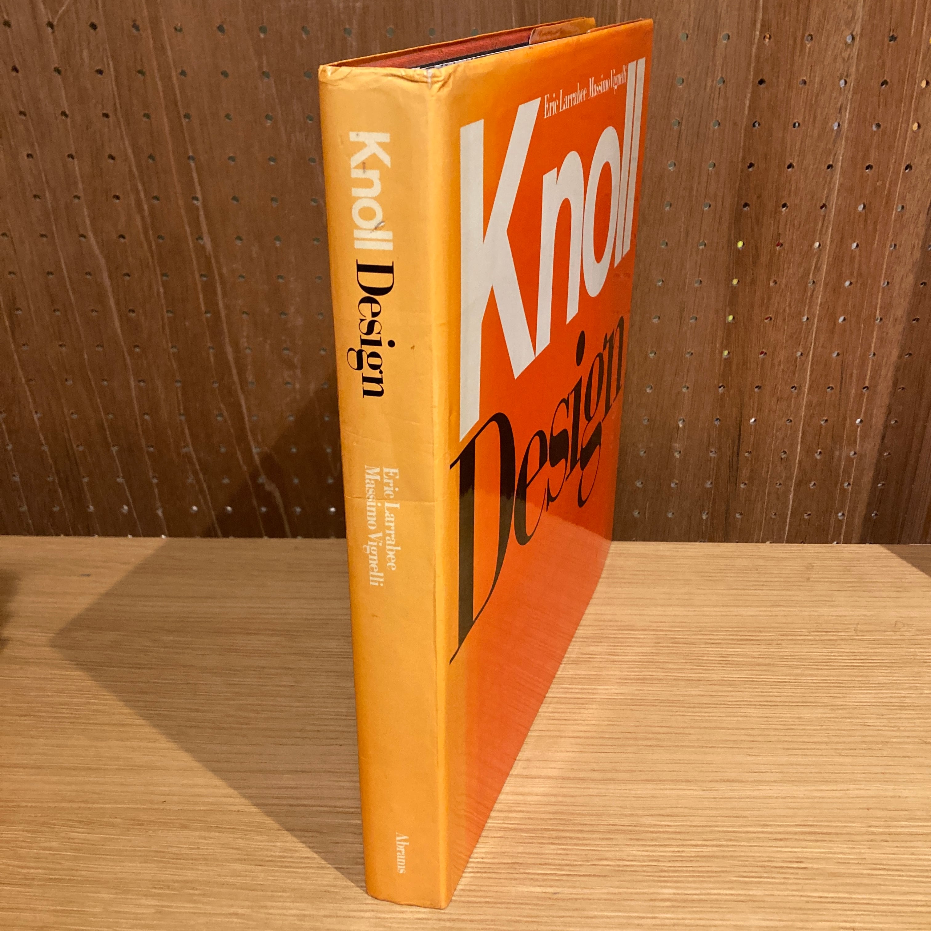 Knoll Design / Eric Larrabee, Massimo Vignelli | 百年