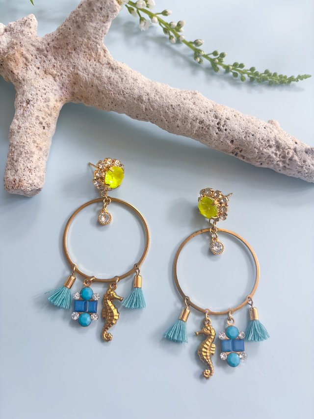 シーブルーリングビジューピアス