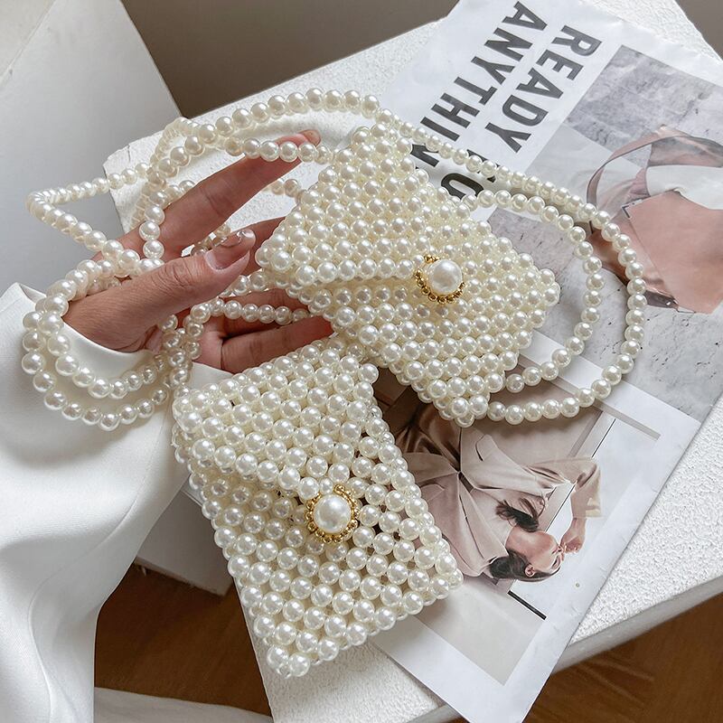 サマーパールミニチェーン レッド 夏物 真珠 メッセンジャーバッグ ミニバッグ Tiancai_Wing_Bag45219886708