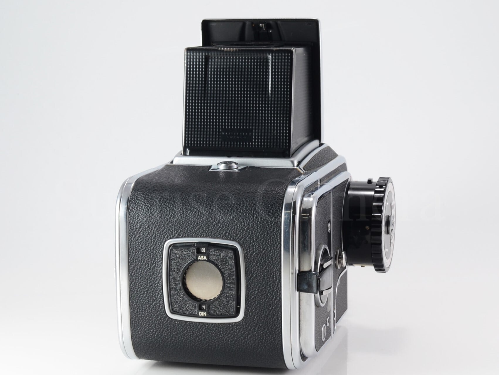 Hasselblad 500C/M / Carl Zeiss Planar T* 80mm F2.8C A12 整備済