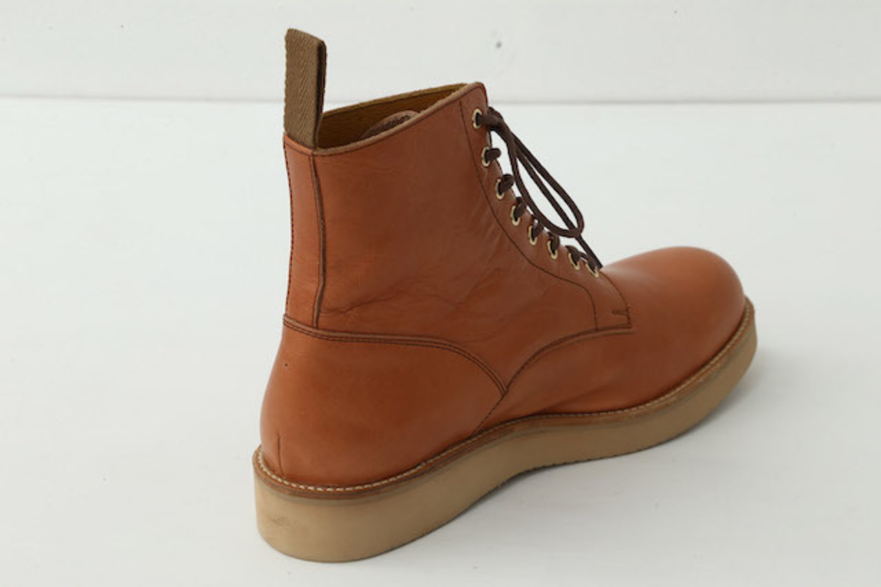 LACE UP BOOTS (WEDGE SOLE)