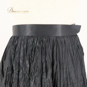 社交ダンス 衣装 スカート ブラック系 チャコット Chacott レッスン 練習 レッスンウェア 練習着 黒 無地 シンプル 華やか シャーリング 軽やか ふんわり おしゃれ 上品 大人っぽい 日本製 大人用 ダンスウエア 楽な着心地 おしゃれなデザイン スポーツ 女性用 スカートタイプ ダンスレッスン スタイリッシュ フィット感