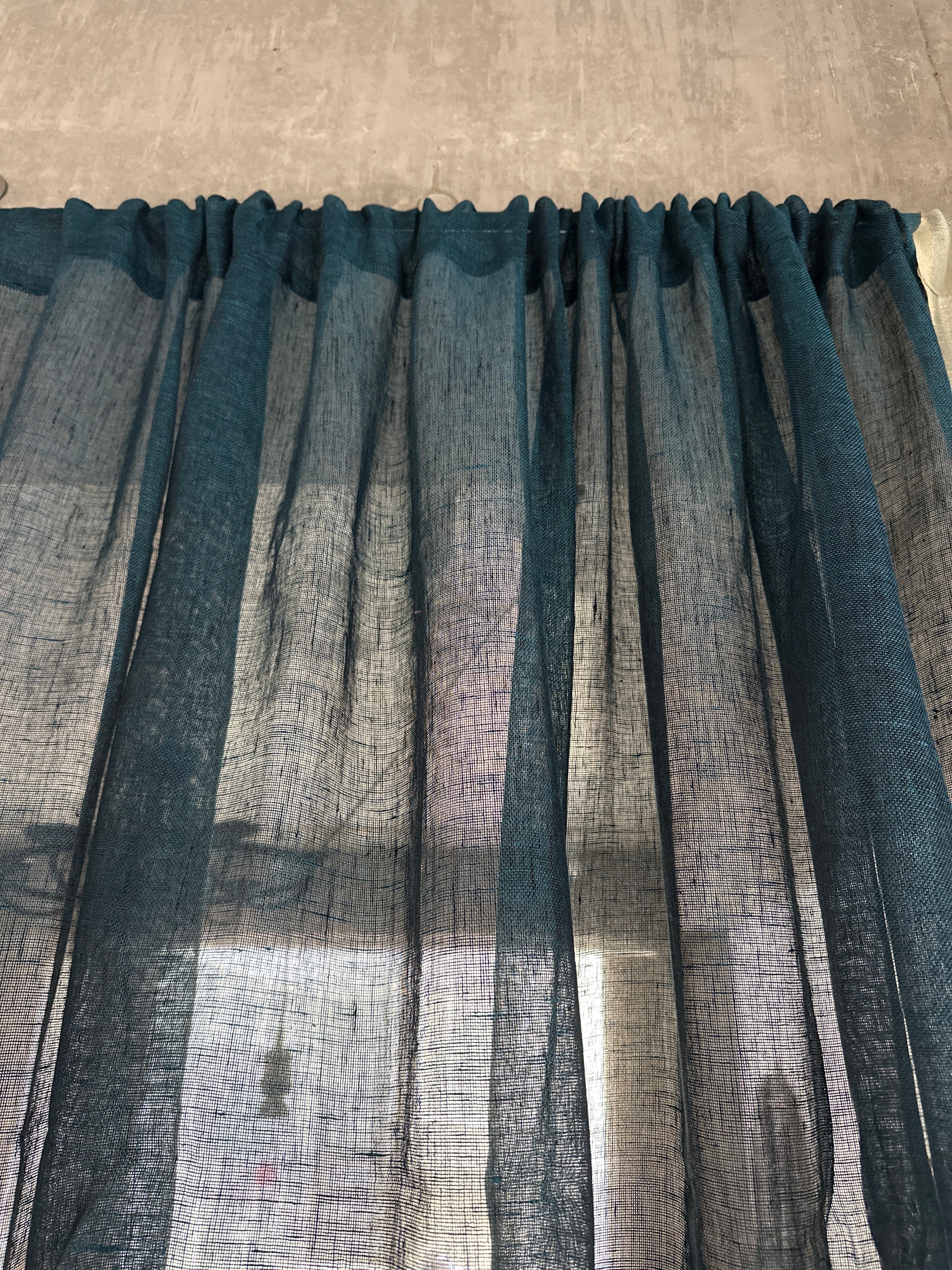 リトアニアリネンシースルーカーテン / midnight green