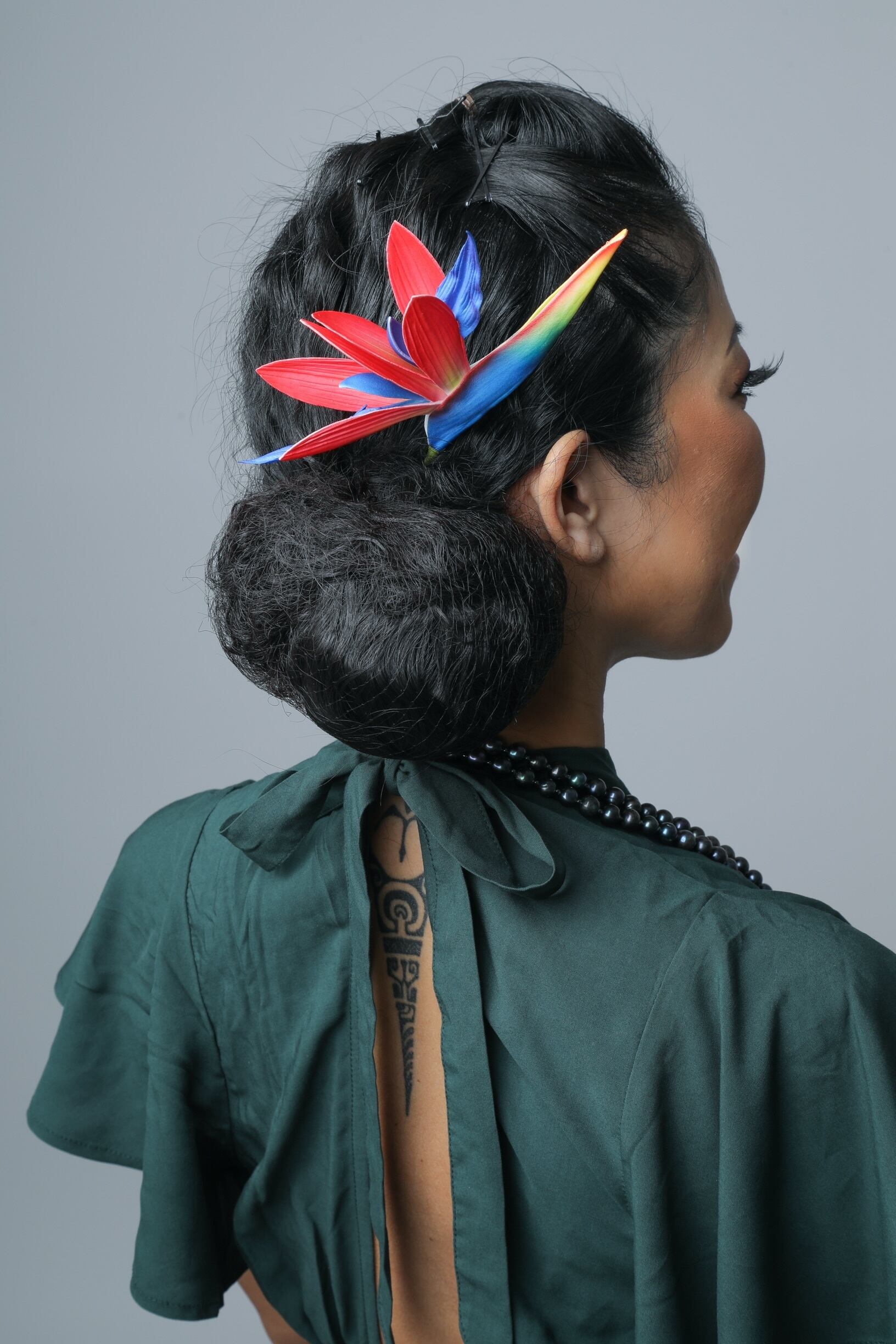 ヘッドコスチューム/ヘアアクセサリー | TEHANI TAHITI