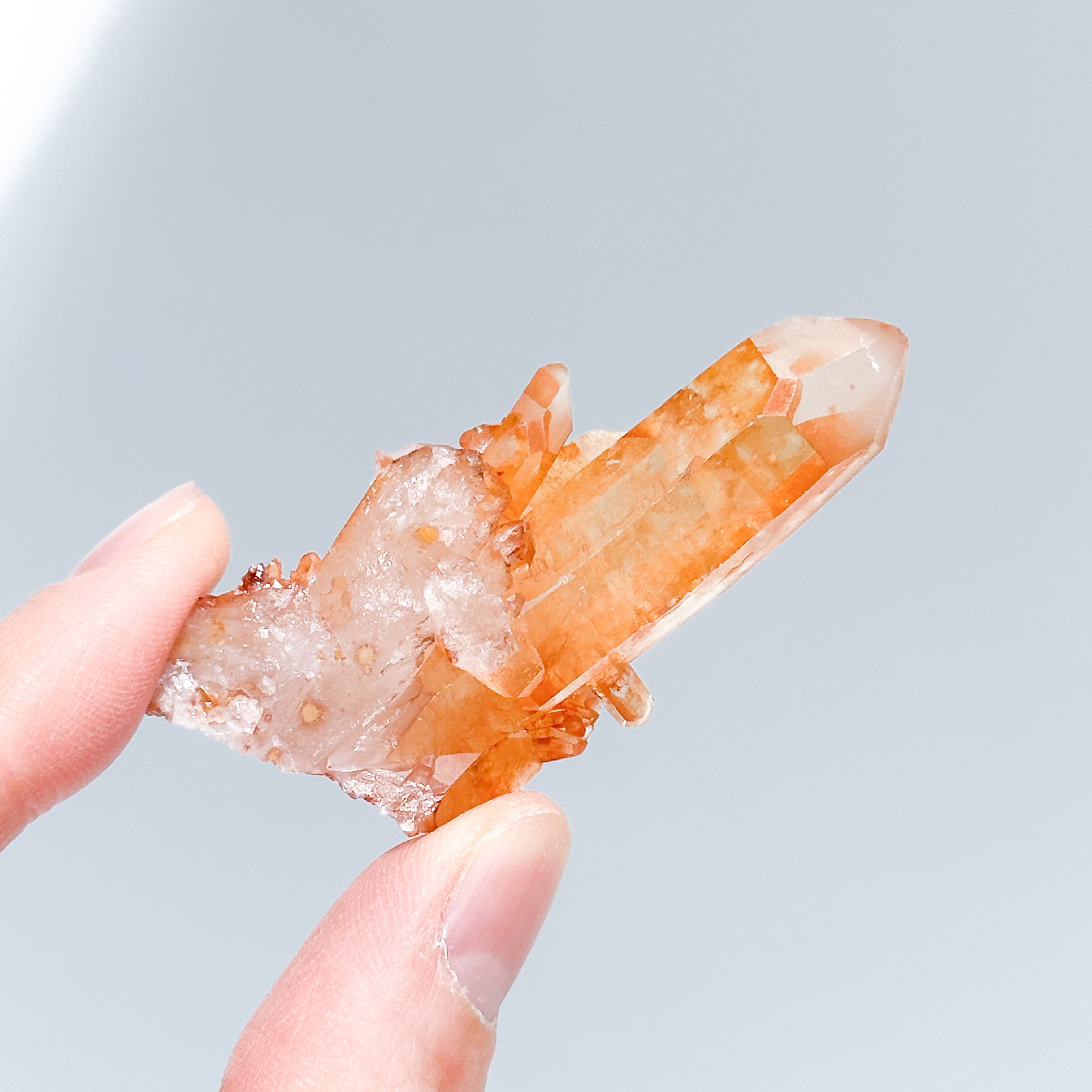 ミナスジェライス産タンジェリンクォーツ クラスター24◇ Tangerine
