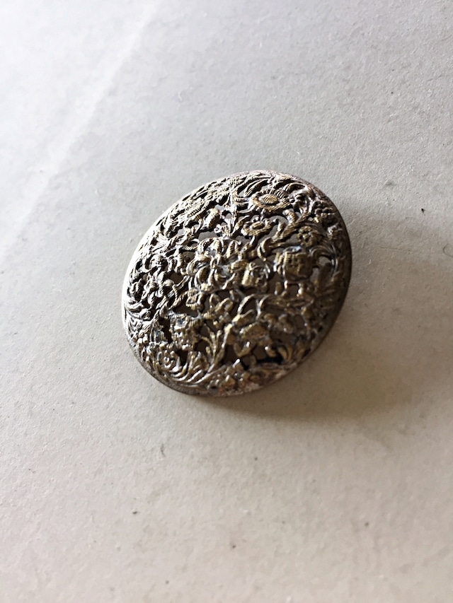 19世紀 フランス 3.1c 銀と金の花園と透かし彫りボタン シルバープレート アンティーク