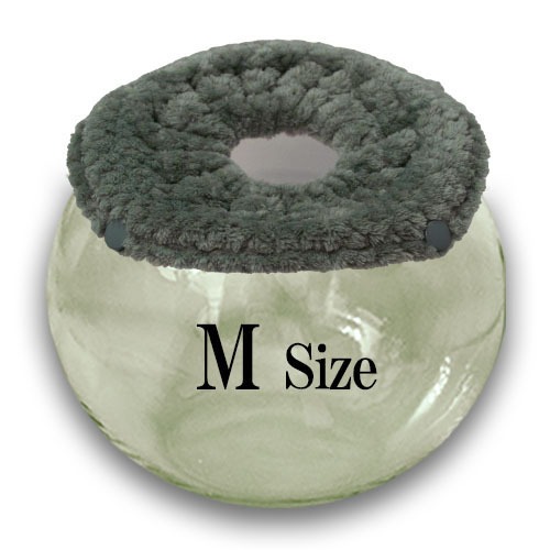 【Mサイズ】グレー　チンチラ　デグー　砂浴び容器　飛び散り防止　ブラッシング効果  Chinchilla's glass ball for dust bath [M size] fluffy ring is [gray color] .
