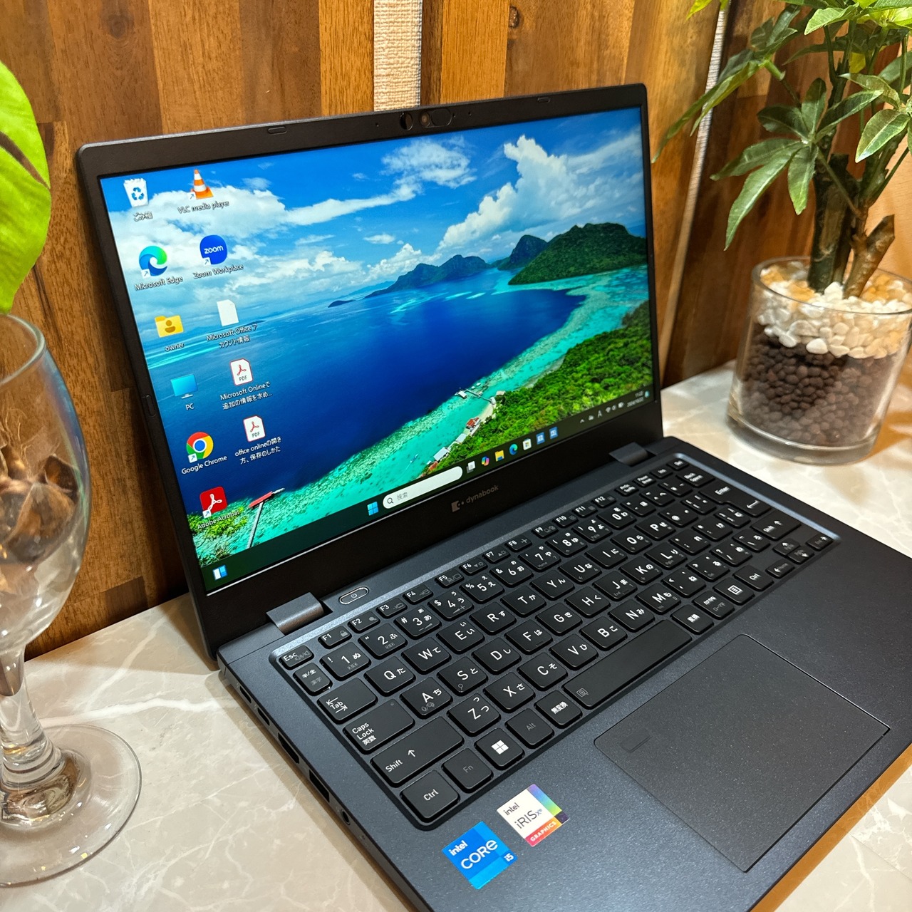 【極美品 2022年式】TOSHIBA dynabook G83/KW / 第12世代 Core i5-1235U / メモリ16GB / SSD256GB