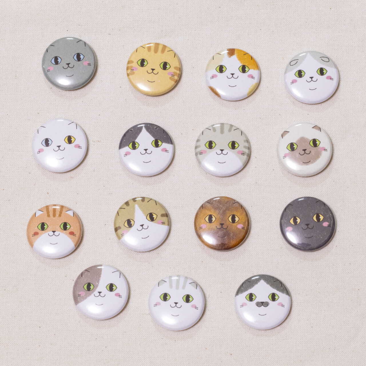 豆缶バッジ 25mm 小さめ / グッズ 缶バッジ ねこ 顔 アップ イラスト
