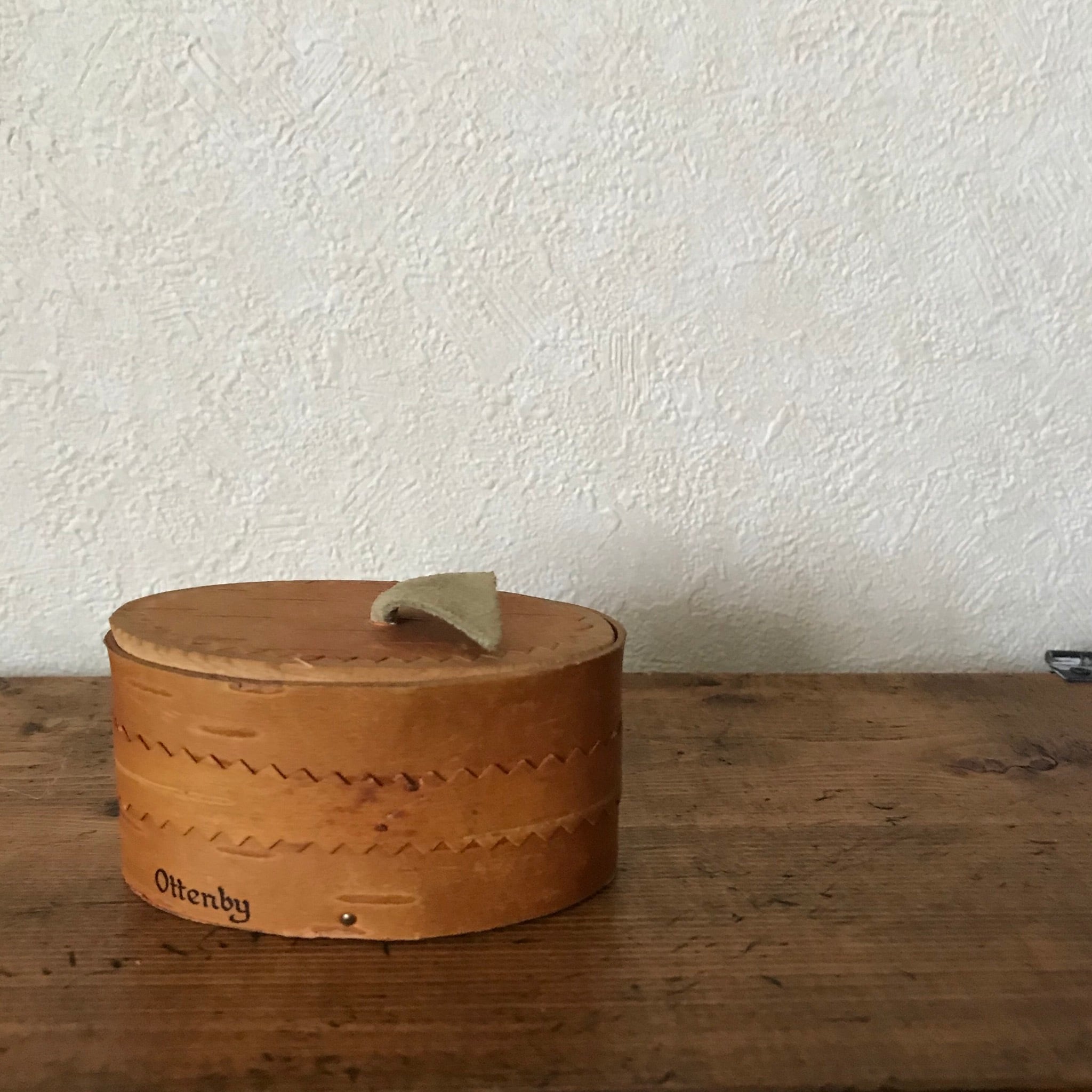 白樺の樹皮のいれもの13