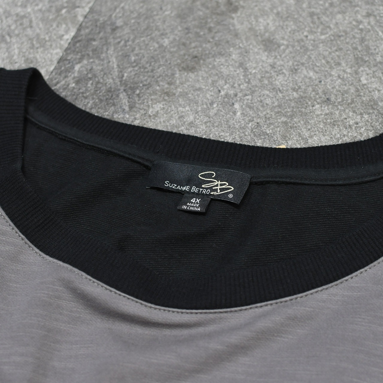 layered design long sleeve tee