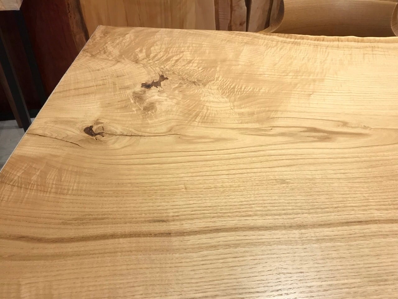 栗（クリ）_2000×800-900×40_横浜元町店_テーブル天板/一枚板 221672