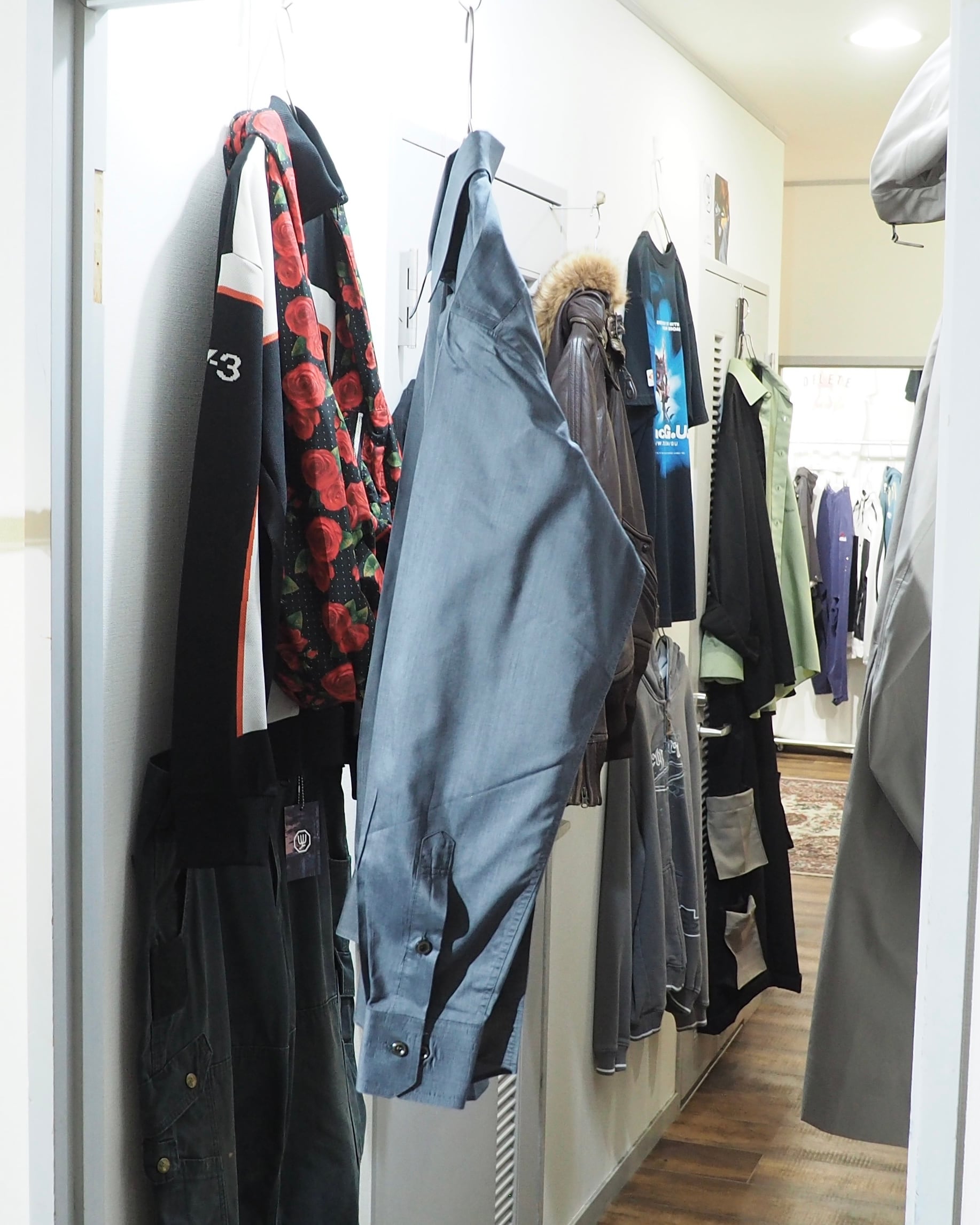 1980s " JUN MEN " Beautiful Glossy Dark gray Color vintage loose Dress shirt