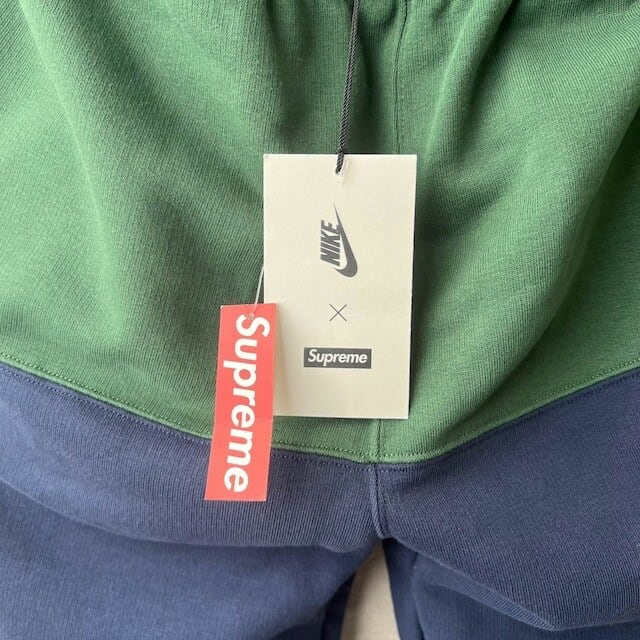 NEW] NIKExSUPREME STRIPE SWEATPANT GREEN×NAVY | double