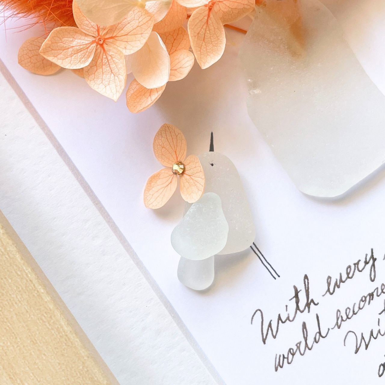 花のある生活〜 貴方の歩幅で【シーグラスフラワーアート】 | umihana