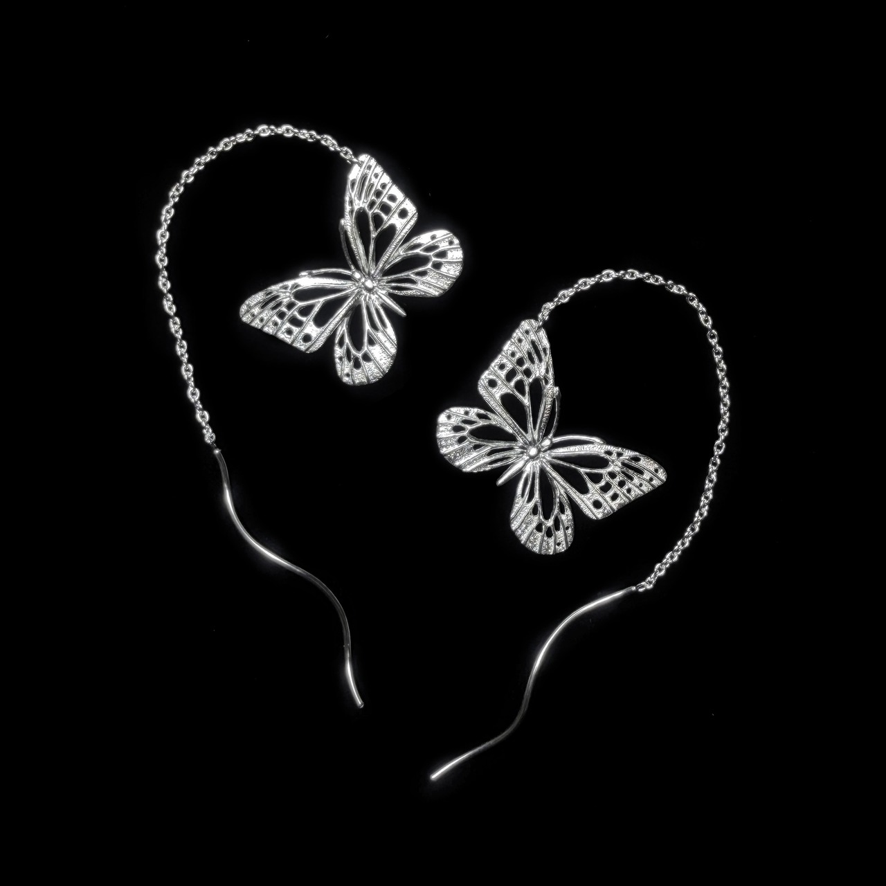 Lisa｜リザ 蝶 アメリカンピアス (SV925)  アサギマダラ (L size) シルバー 銀