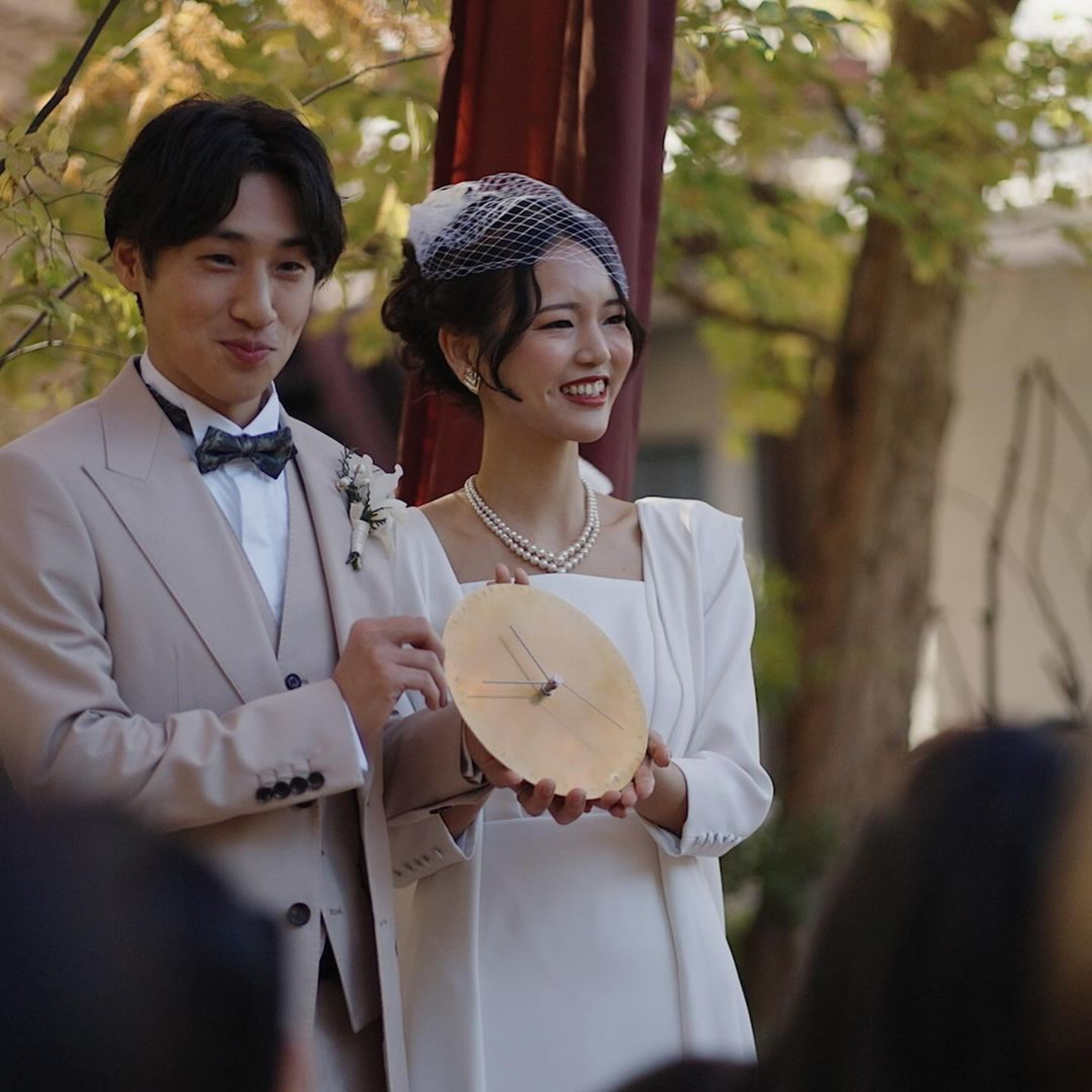 ※年内限定価格【状態良好】ete (ブラック)時計　購入証明書付 真鍮刻印時計の結婚証明書【ゲスト参加型】 | KUMIJI