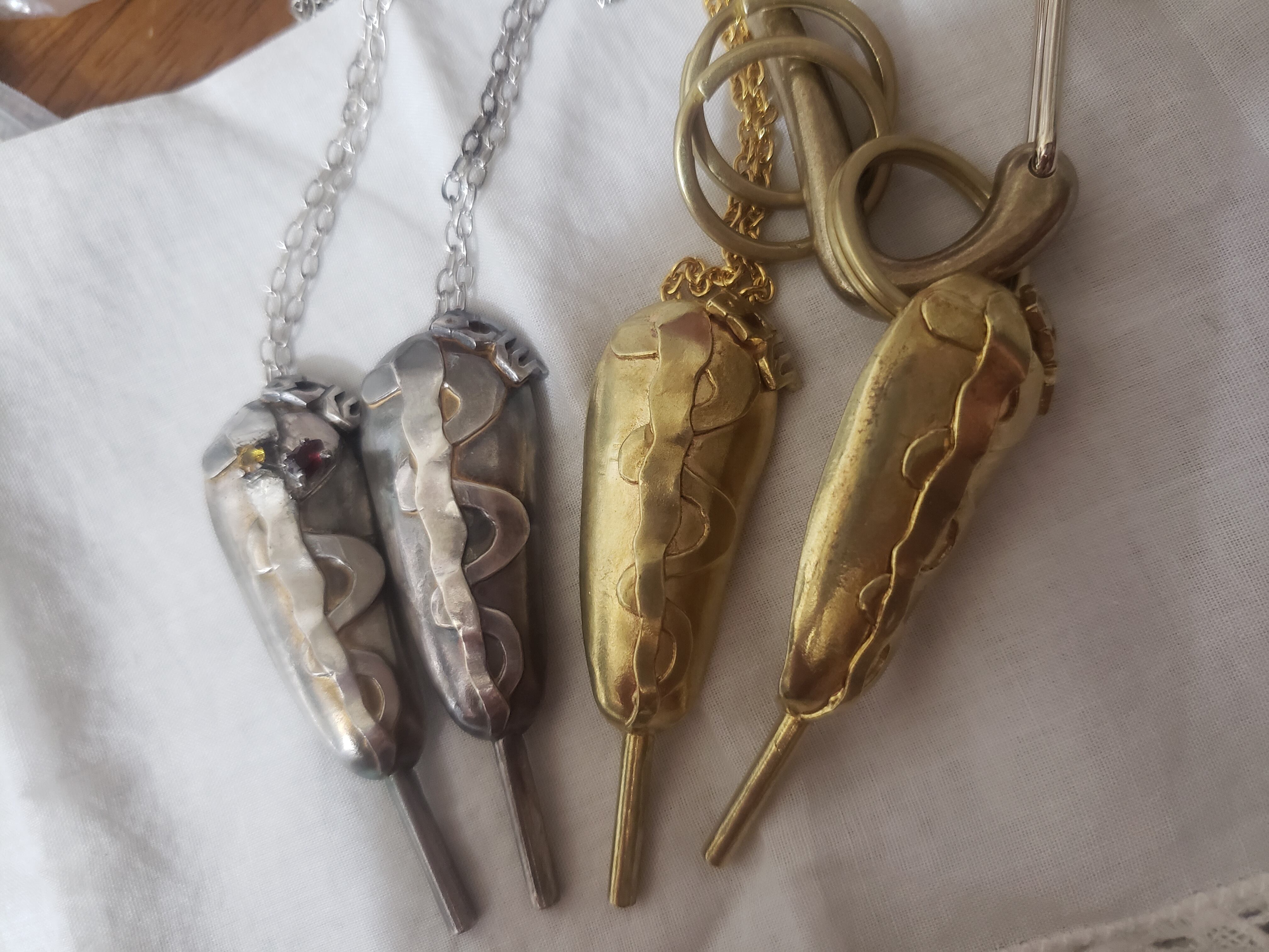 大日本プロレス公式グッズ 世界一固いフランク ネックレス（シルバー