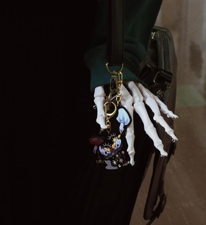 花喰夜病ｶｸﾞﾔﾋﾞｮｳ罹患者の眼球　アクリルキーホルダー