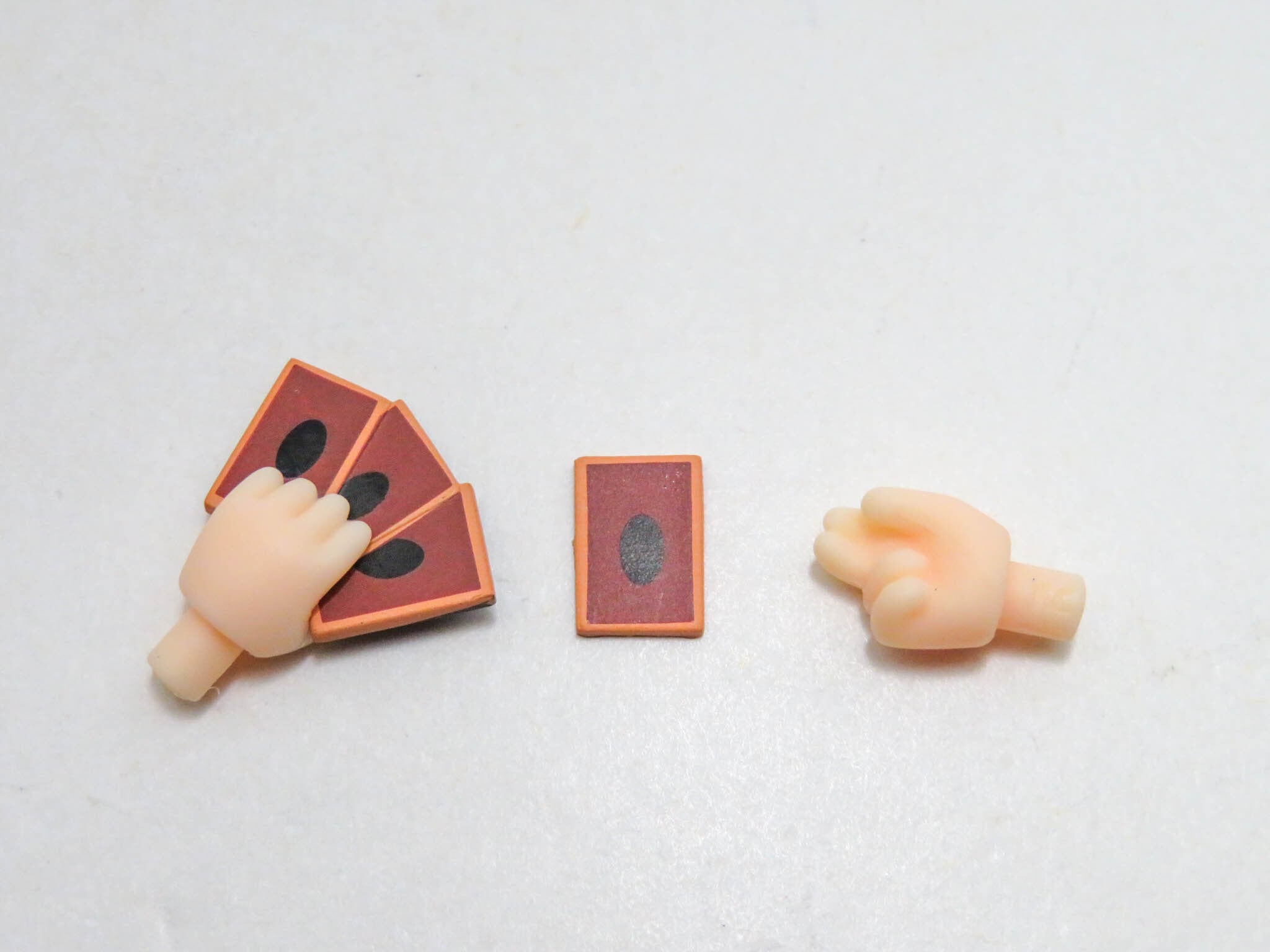 【2820】 城之内克也 小物パーツ カード ねんどろいど