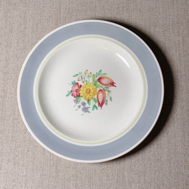 スージークーパー スワンシースプレイ プレート17.3cm(ブルーグレー)