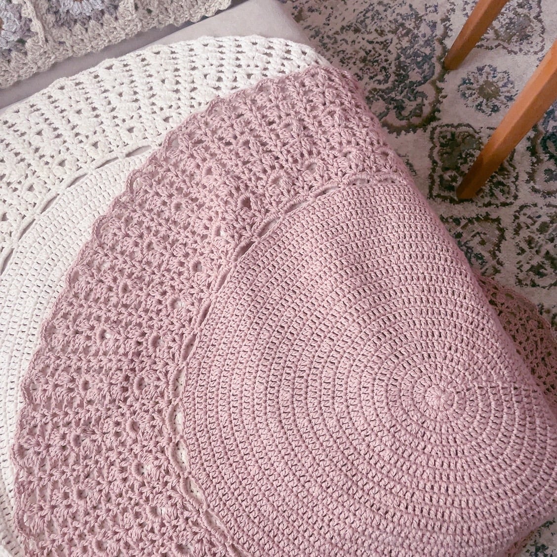 Softで編むサークルブランケット(編み図つき) | Jul Knitting Softで編むサークルブランケット(編み図つき) | Jul Knitting
