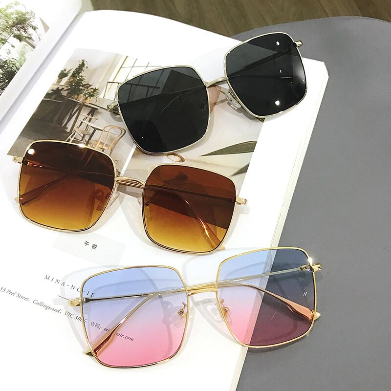 ネットレッドレトロサングル女性夏ワイルド気質グレスクエアラウンドフェイス学生サンシェードビッグフレームサングル ブラック・アイド・ピーズ94182846365