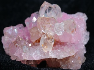 Crystallized Rose Quartz（Coronel Murta  minas gerais Brazil）