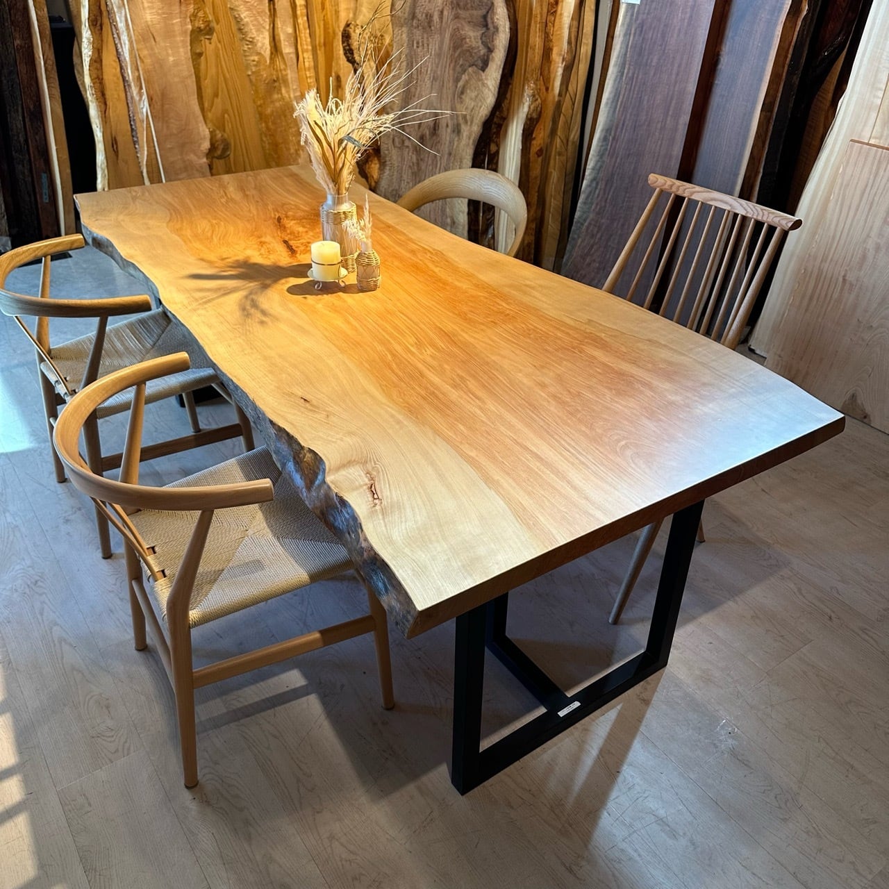真樺（マカバ） 一枚板 | 千年家具 - 一枚板 テーブル専門店