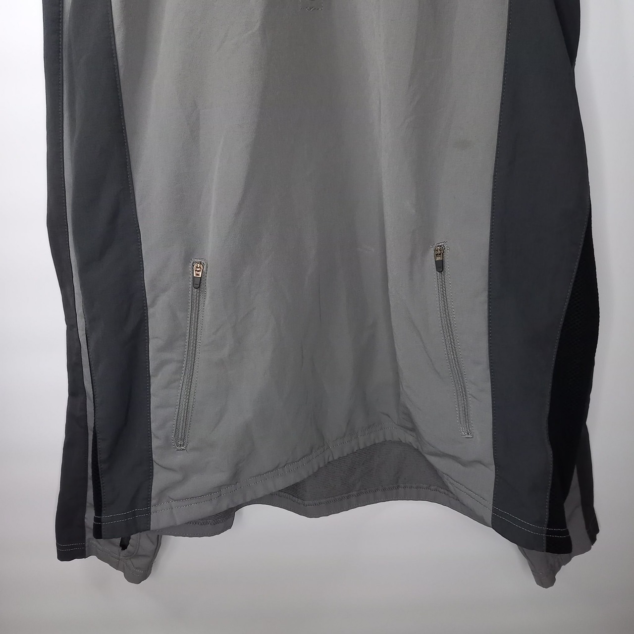 ノースフェイス　ナイロンプルオーバー　FLIGHT SERIES　グレー　L/G