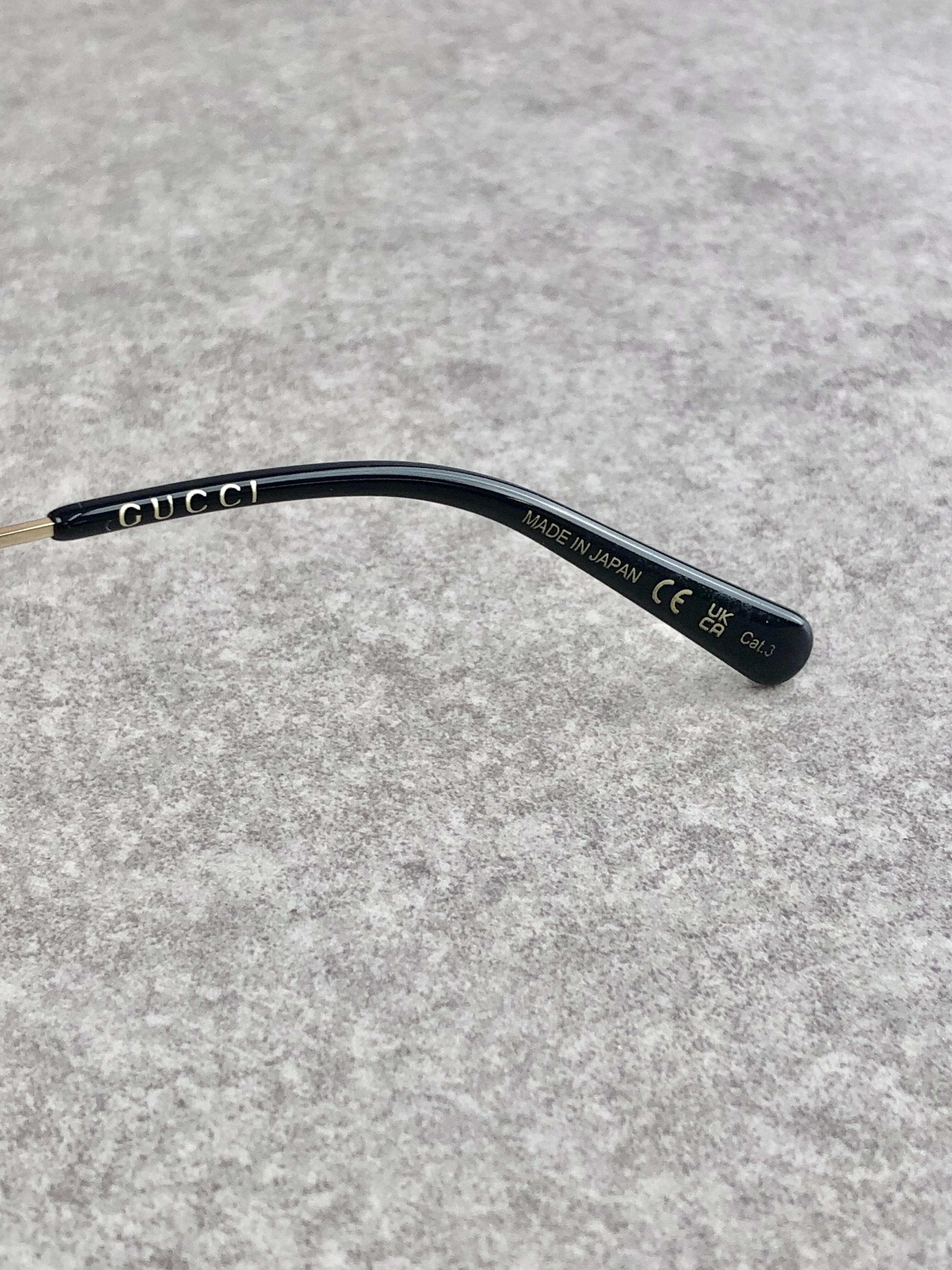 GUCCI グッチ シェリーライン サングラス ブラック GGロゴ