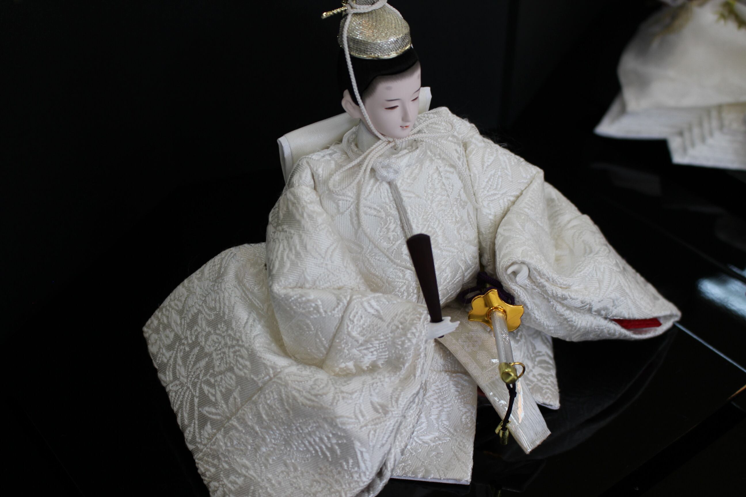 雛人形 Univers/宇宙 田村芙紗彦 純白・絹の桐竹鳳凰・限定一点物着物