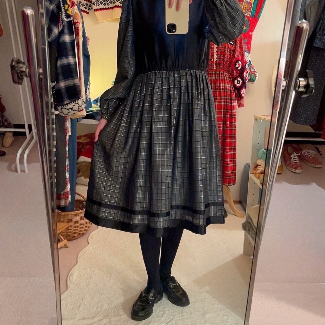 scallop gray lame check one-piece