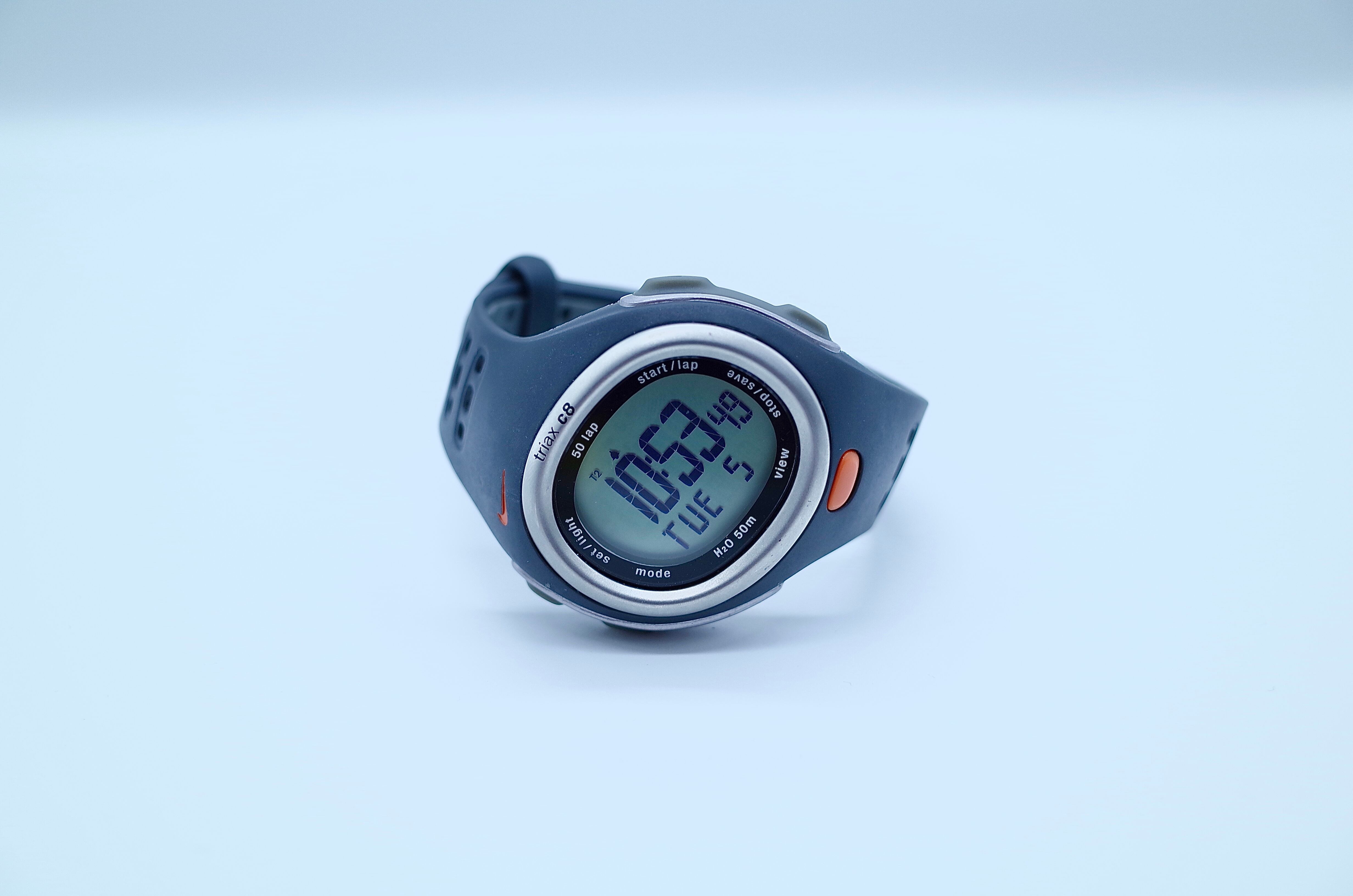 NIKE “TRIAX C8” DIGITAL RUNNING WATCH | LOOP