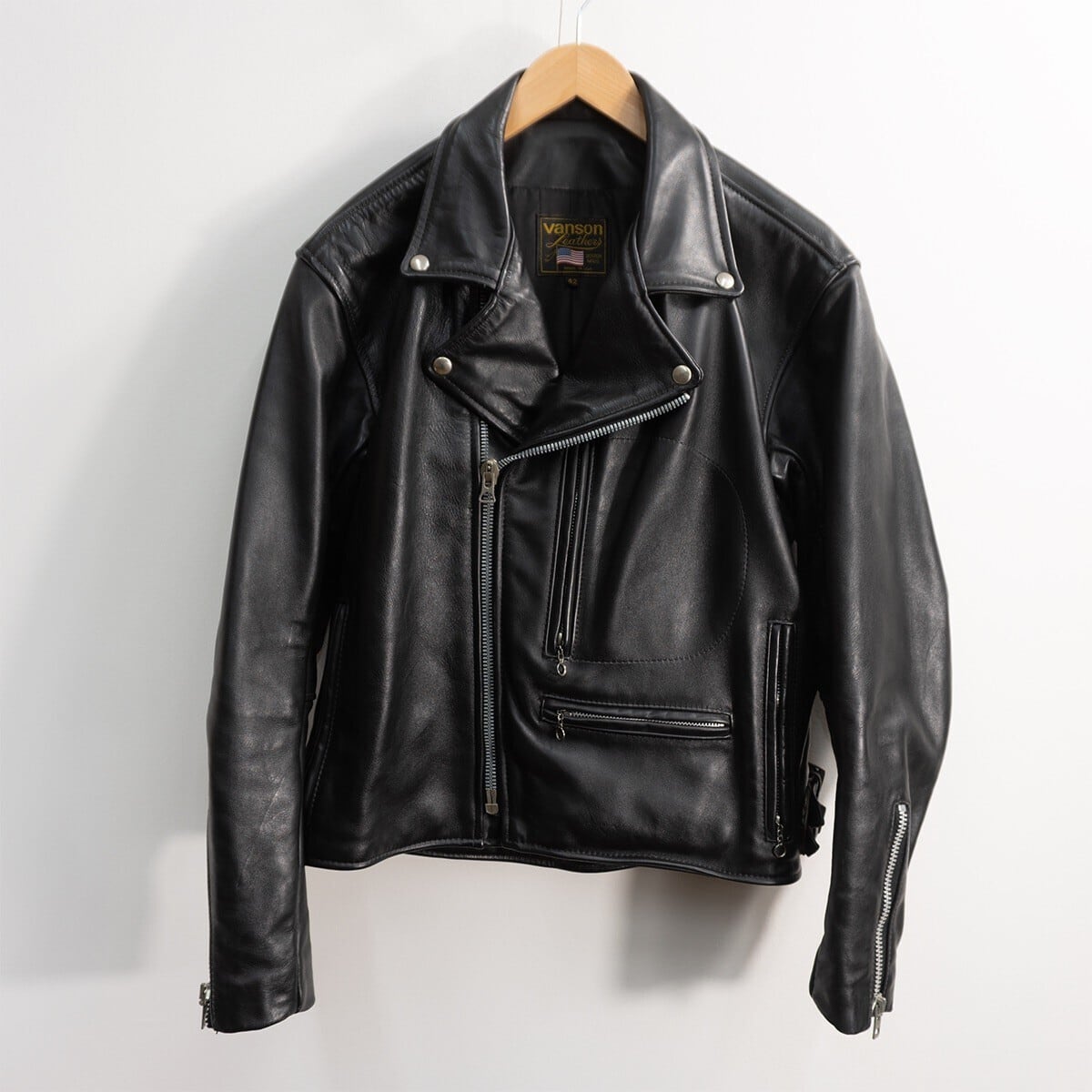VANSON | August shop