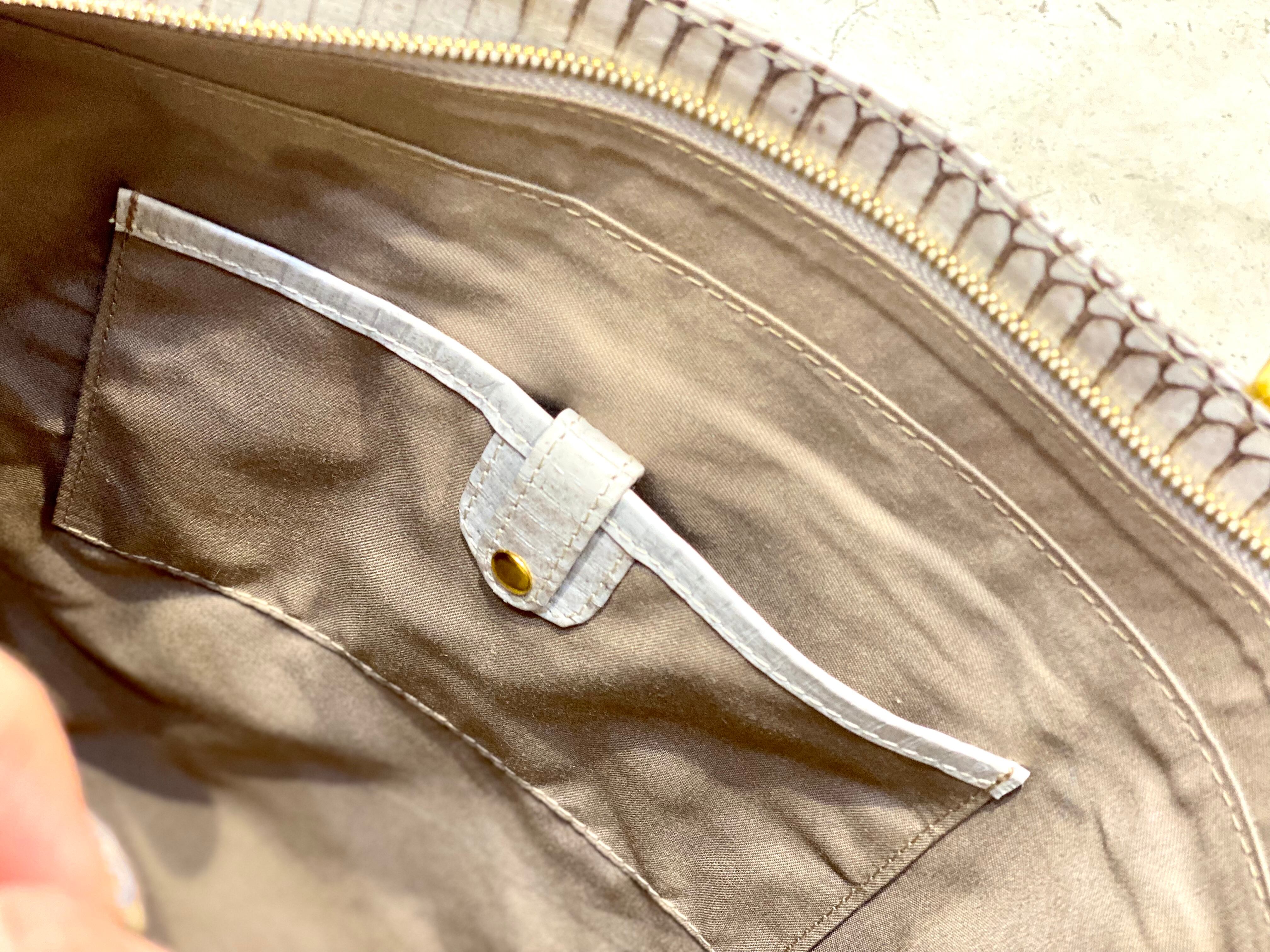 Pliable Tokyo】Square bag | JAMES