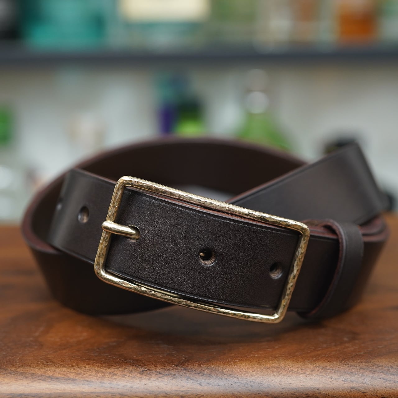 Maison d' Artisan 一枚革槌目バックルベルト Martele(マルトレ) ダークブラウン