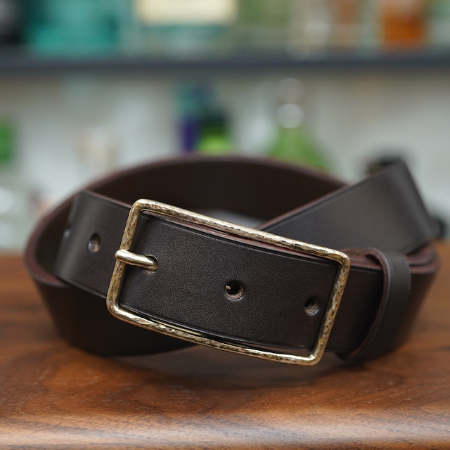 Maison d' Artisan 一枚革槌目バックルベルト Martele(マルトレ) ダークブラウン