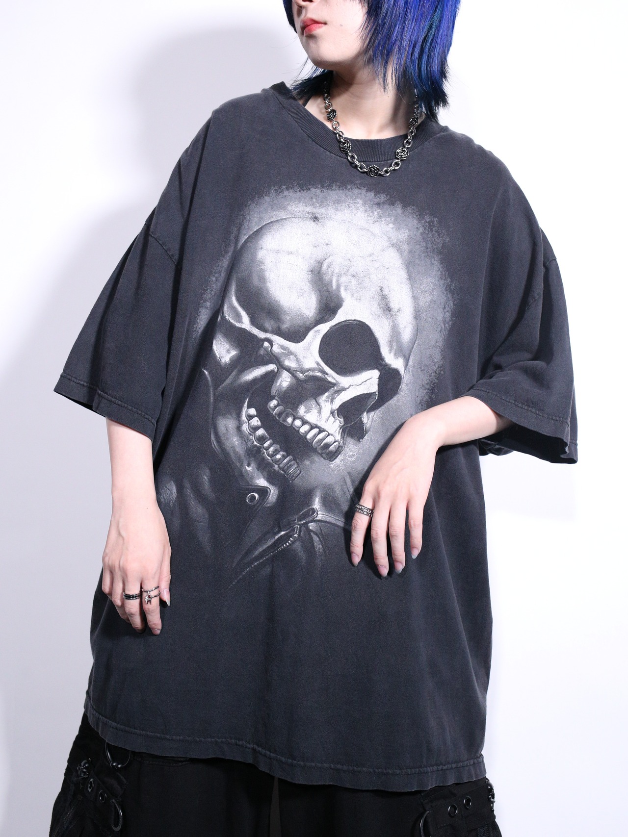 oversize smoke skull print s/s tee - 1