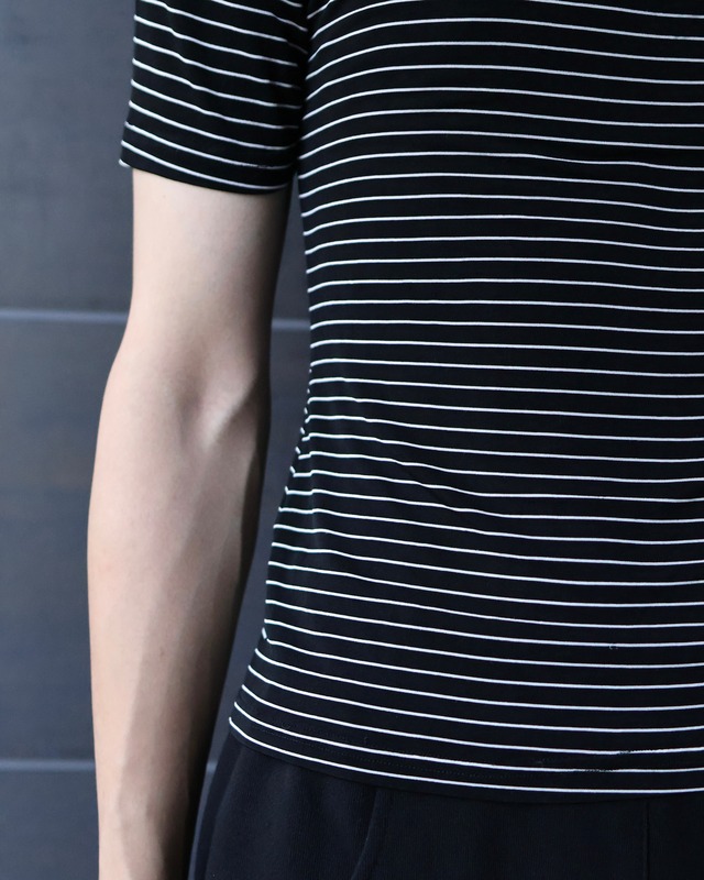 border drape half sleeve top