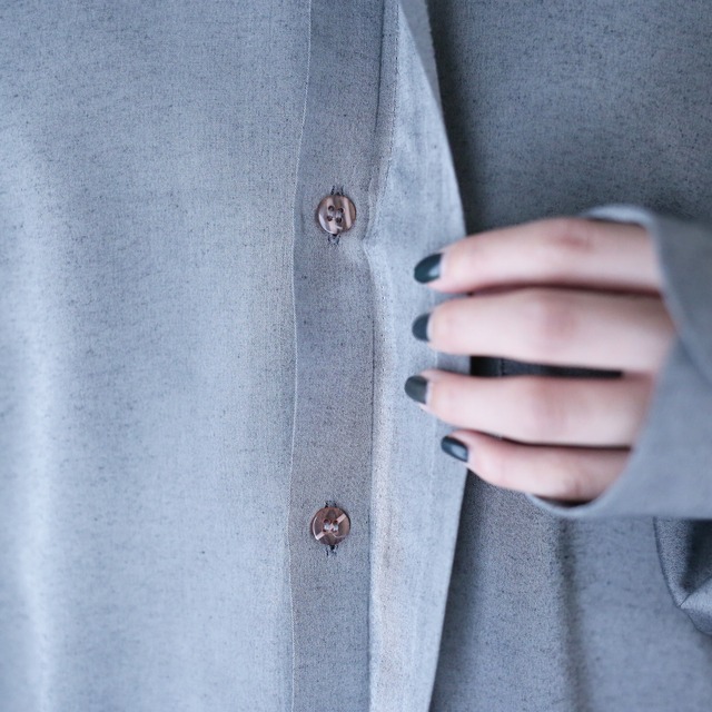 "刺繍" gray one-tone fry-front band-collar minimal shirt