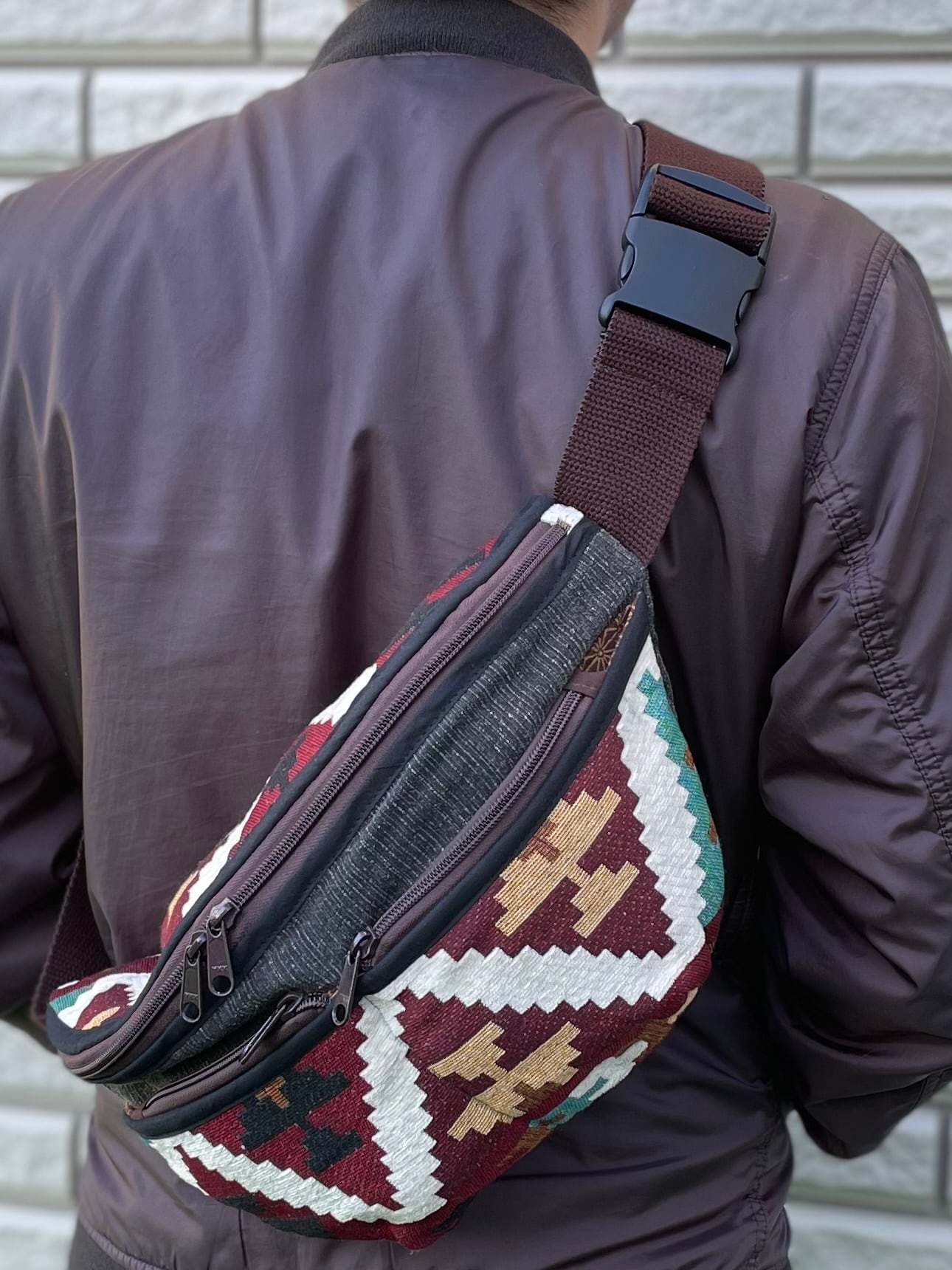 NEW】アクティブに出かけたい人のためのボディバッグ | BANDU PLUS